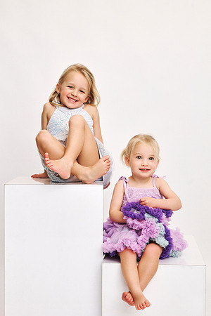 mother-and-two-daughters-studio-photoshoot-sydney-raiynekim (45)
